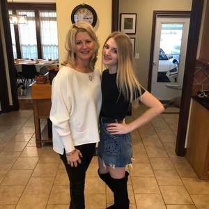 Meet your Posher, Paige